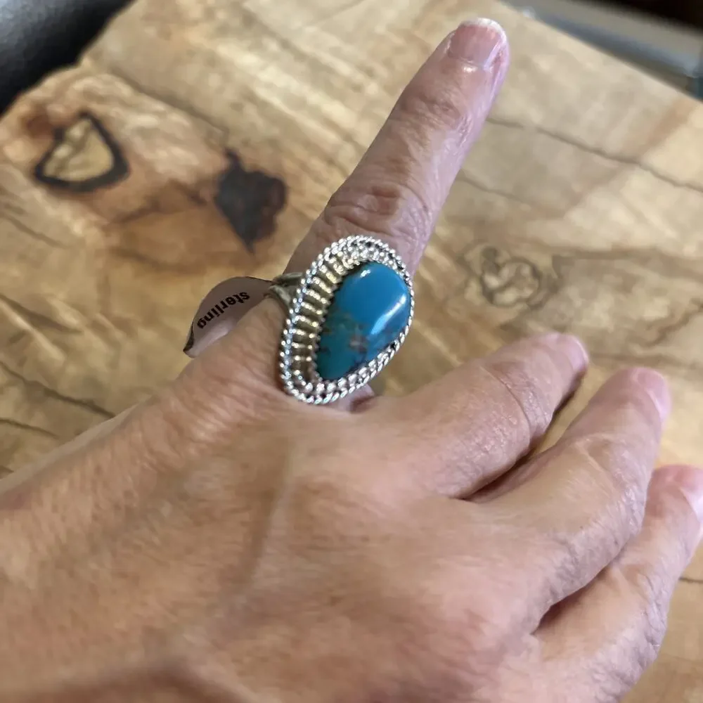 Native American Navajo Sterling Silver Ring w. Turquoise Setting: Size 5.5 - Picture 6 of 6